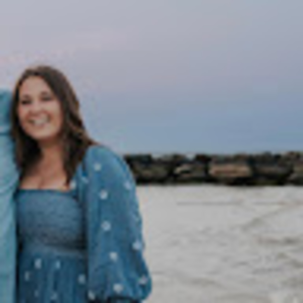 Meet your Posher, Kelly a.